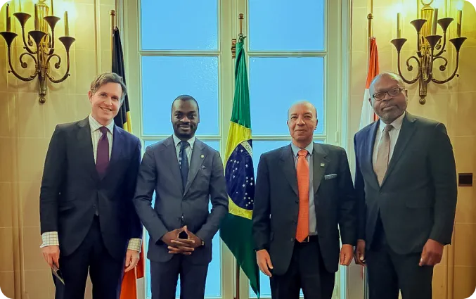 Échange diplomatique avec S.E. Silvio Albuquerque